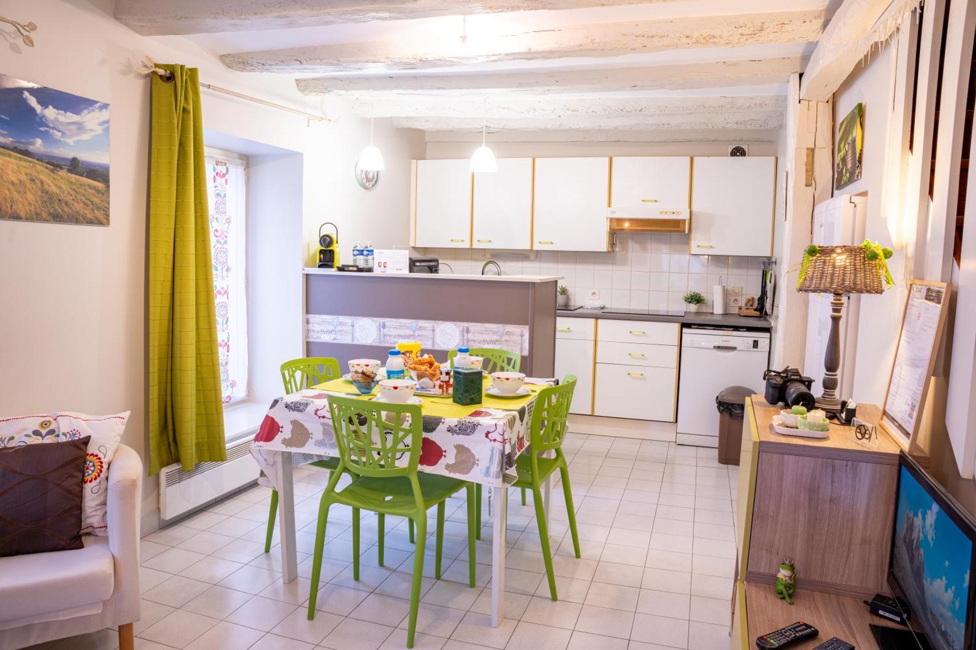 Gite Pomme Verte - By Primo C0Nciergerie Vonnas Buitenkant foto